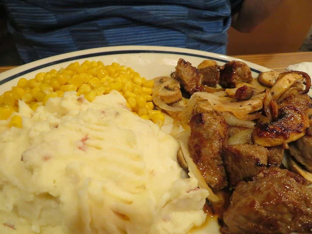 IHOP Steak Tips Recipe: Corn, Mashed Potatoes, iHop Milpitas
