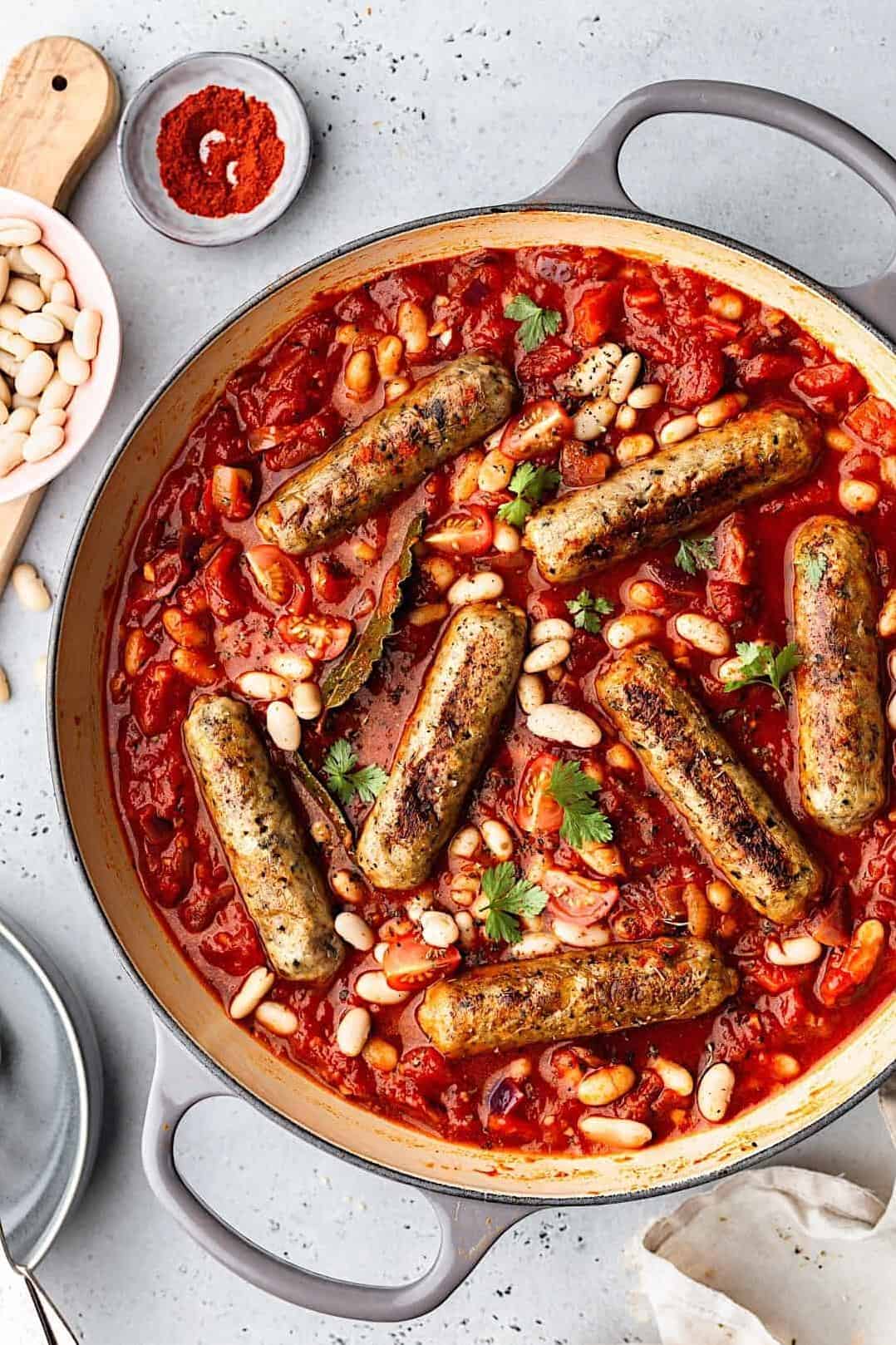  Beans as a base for sausages? Yes, it works! Try this recipe and see for yourself 🌱👌