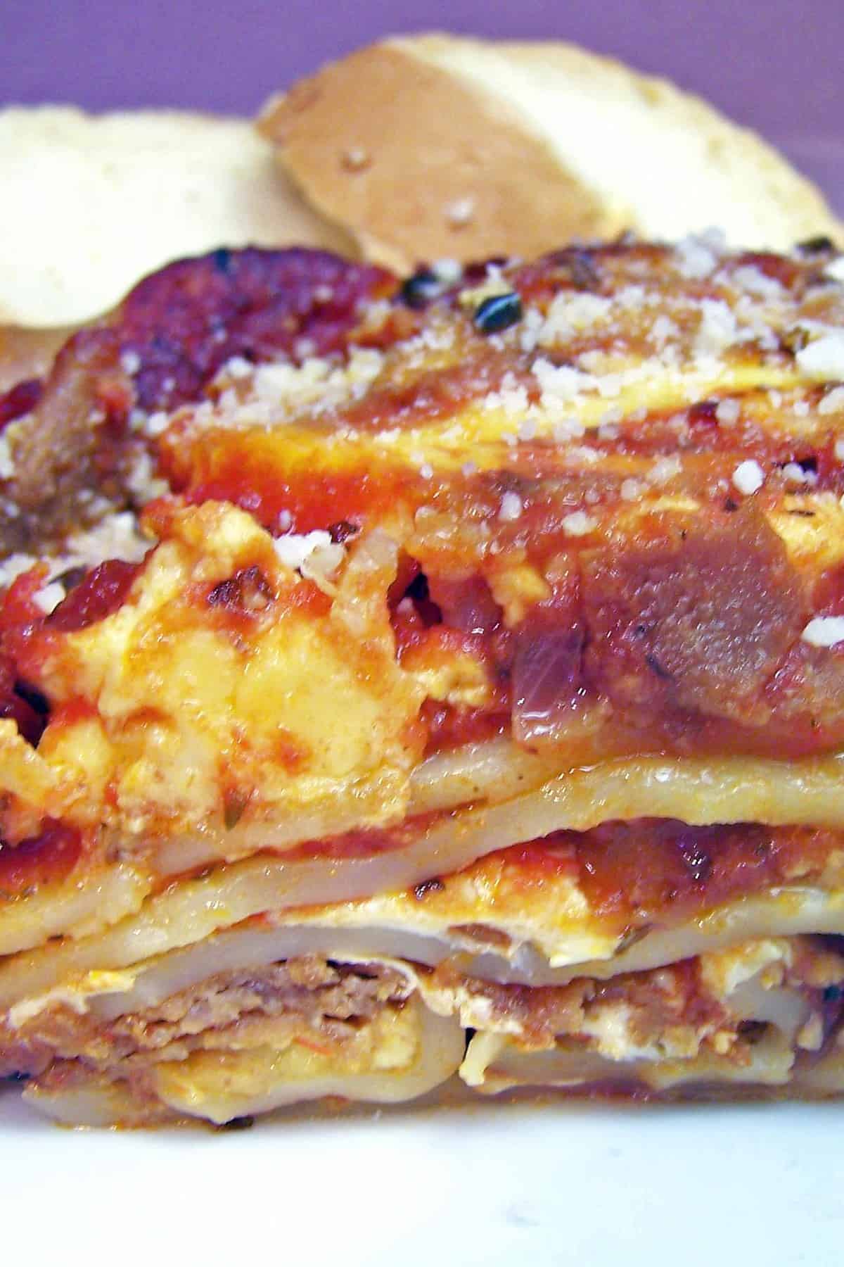 Cheese Steak-Yumm Lasagna With the Works!