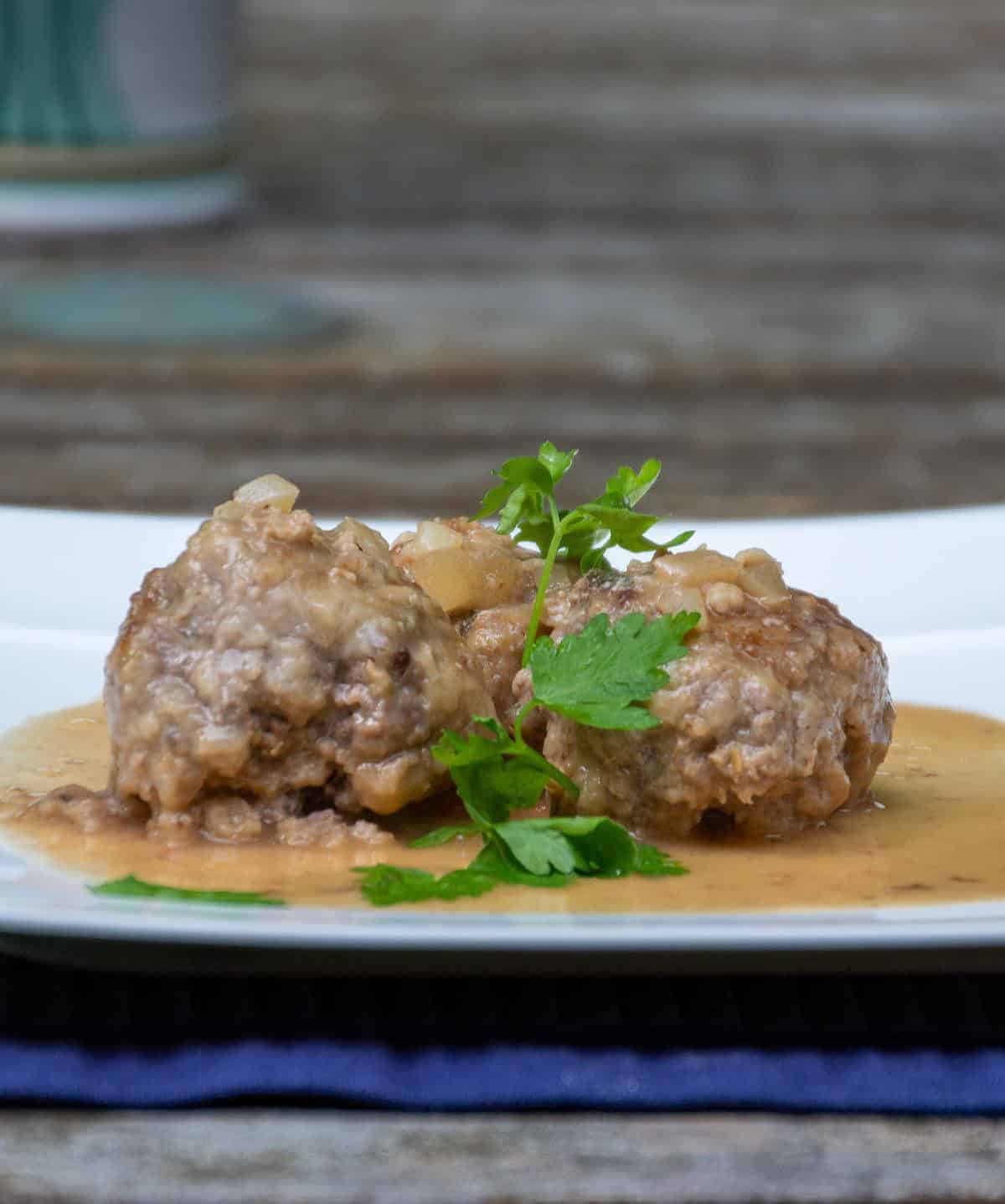  Impress your friends and family with these beautifully grilled and delicious meatballs