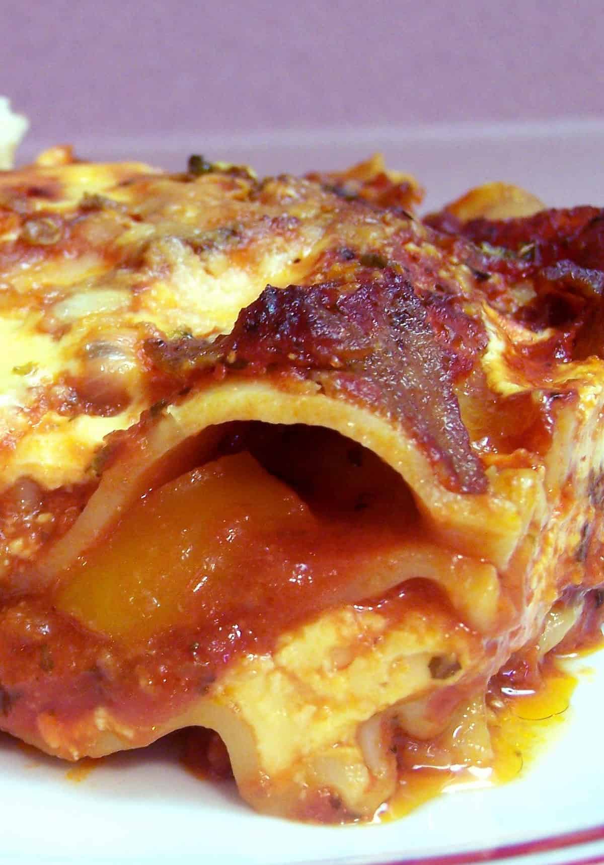  The perfect blend of Italian and Philly flavors, this lasagna is a crowd-pleaser.