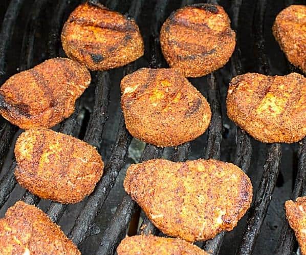  This dry rub is perfect for everyone who loves sweet and smoky flavors on their meats.