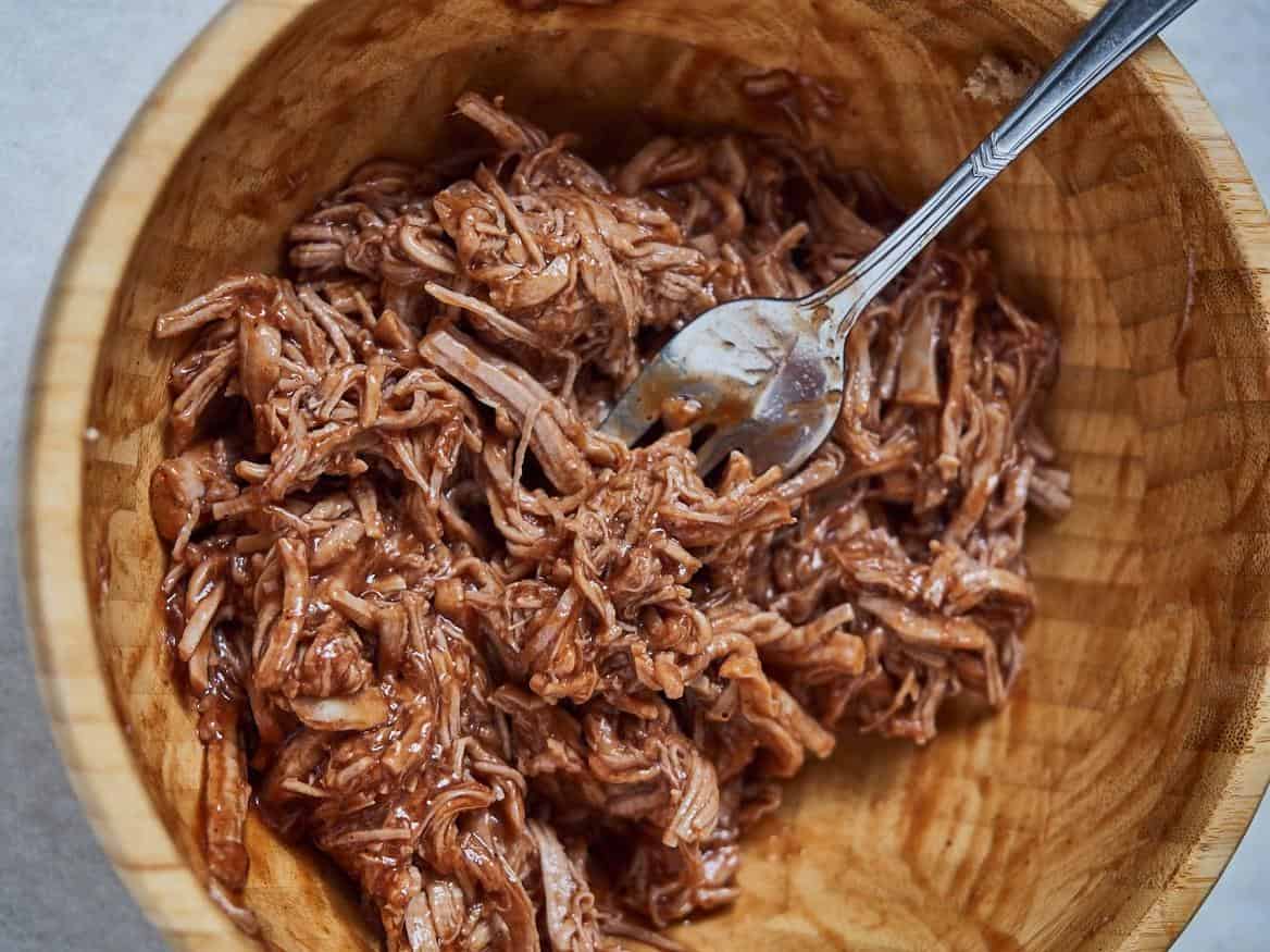  This pulled pork recipe is a true crowd pleaser that will satisfy even the pickiest of eaters.