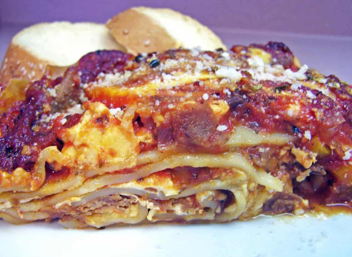  Who needs boring old marinara sauce? This lasagna is smothered in juicy steak, grilled onions, peppers, and melty cheese.